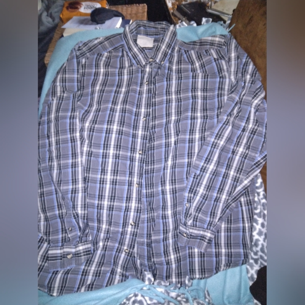 Northcrest Men's Black and Blue Plaid Button Down Shirt